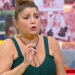 Gf Vip, Gegia sgancia una ‘bomba’ su Signorini e sul reality: “Era un gioco al massacro. Alfonso lì è carino e dolce ma poi…”