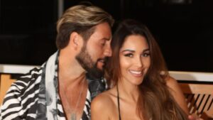 Gf Vip, Alex Belli e Delia Duran ammettono: “Siamo una coppia aperta, non ci sono stati tradimenti effettivi ma…”